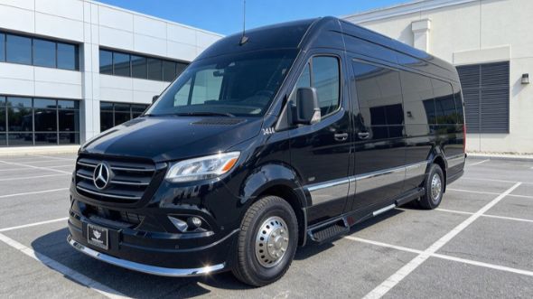 10 passenger sprinter van albuquerque
