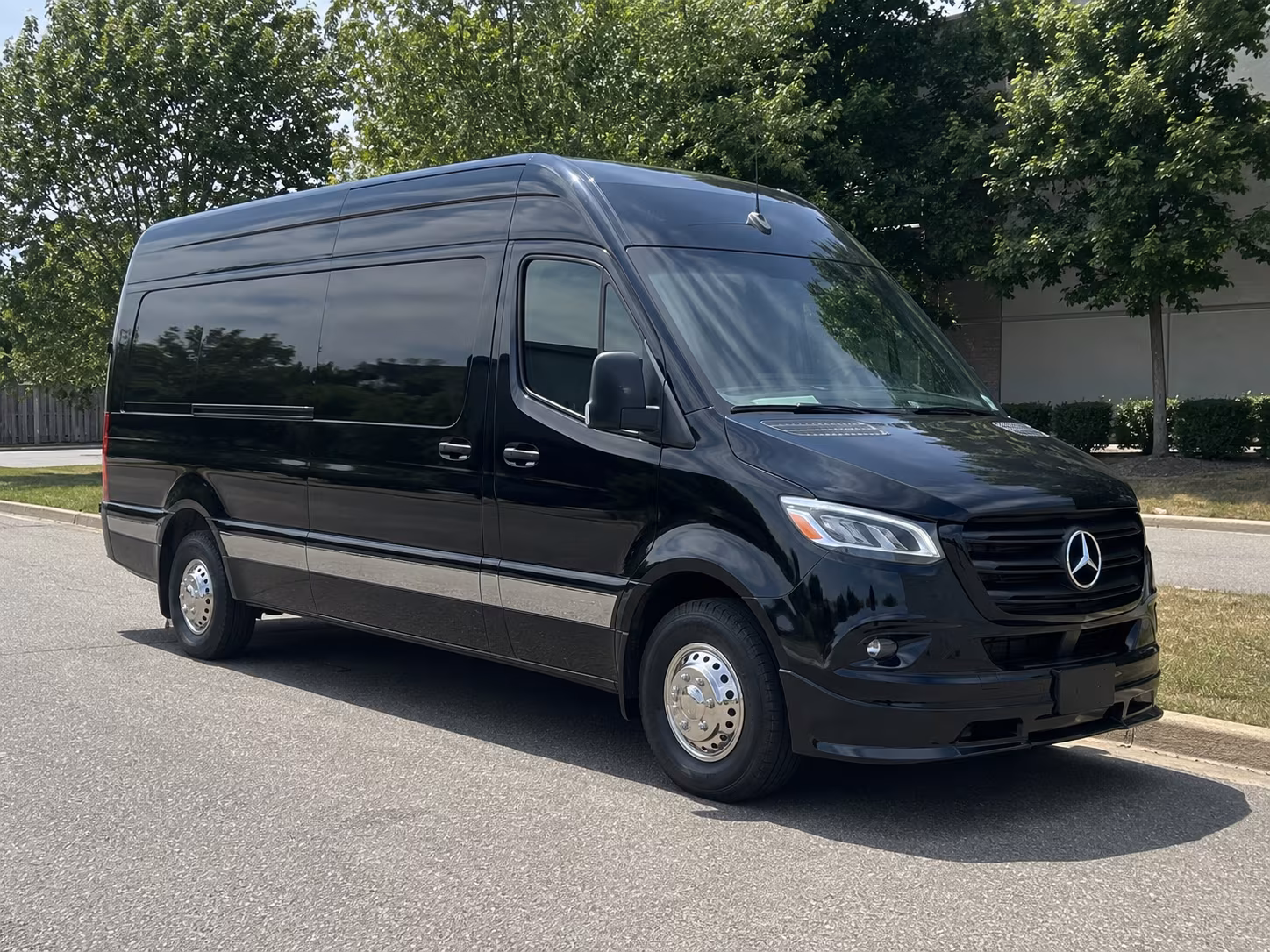 15 passenger sprinter van