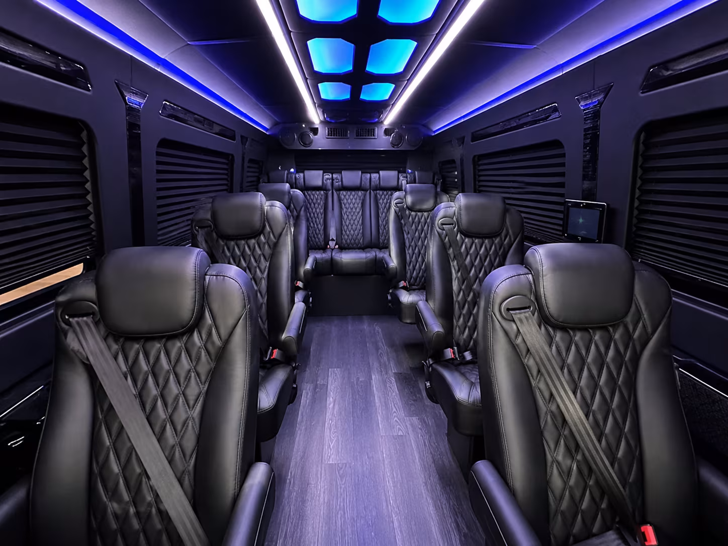 albuquerque arena and amphitheater sprinter van transportation for large concert groups