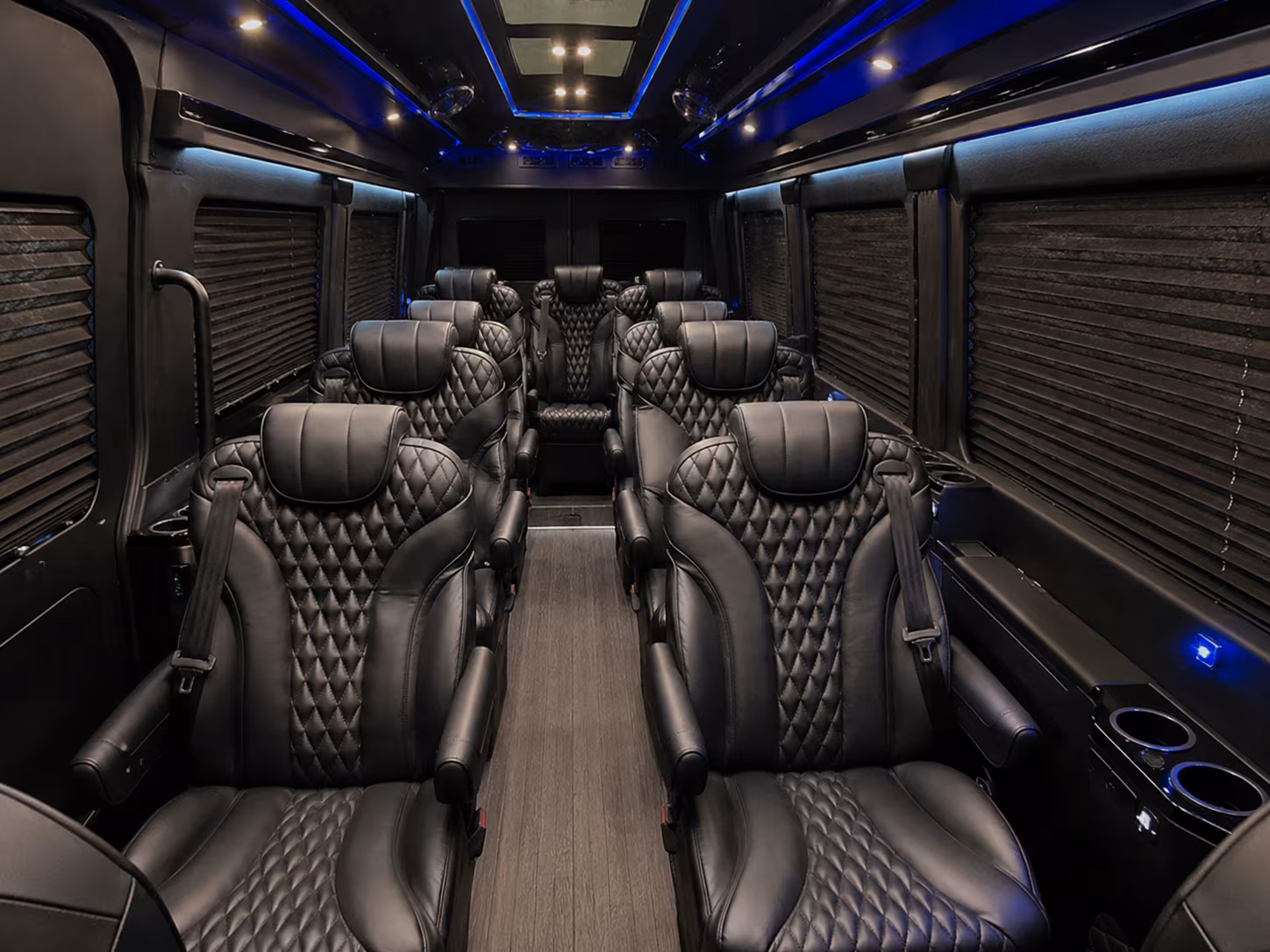 find the perfect transportation for your next airport transfer 2