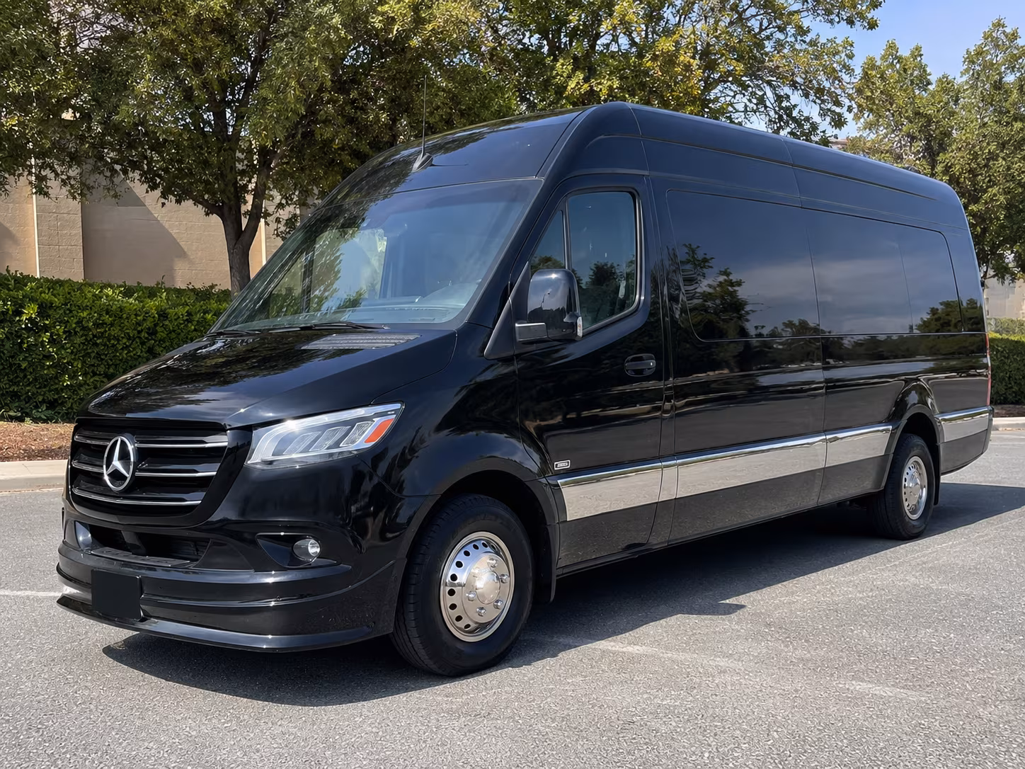 find the perfect transportation for your next private event 3